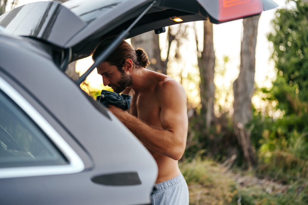 Can you change clothes inside your car?